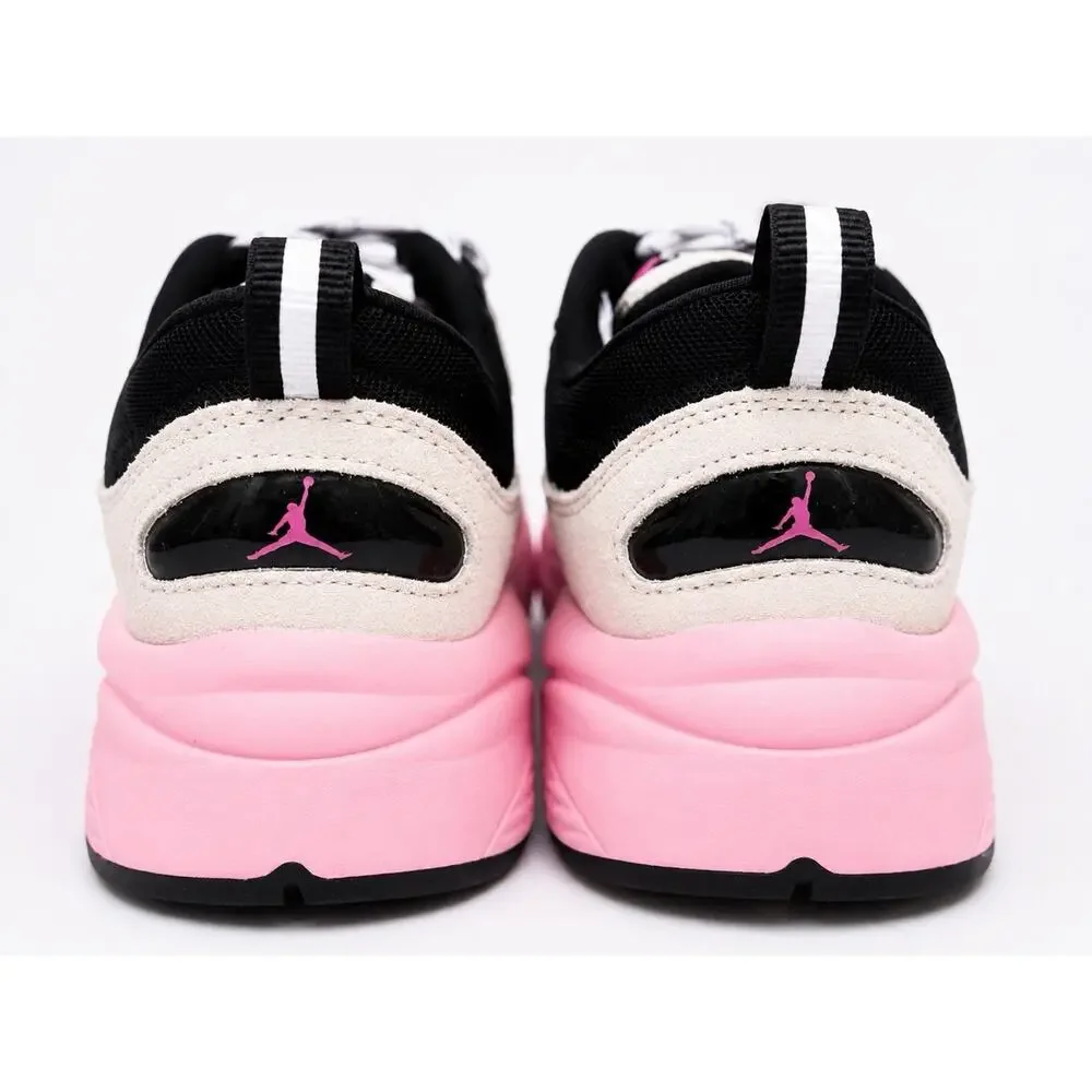 Air Jordan Trunner O/S Wolf Gray Black Pink Sneakers, Size 10.5 BML IB3722-002